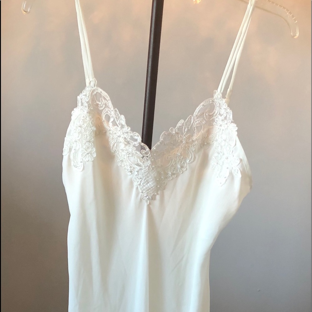 Bridal nightgown